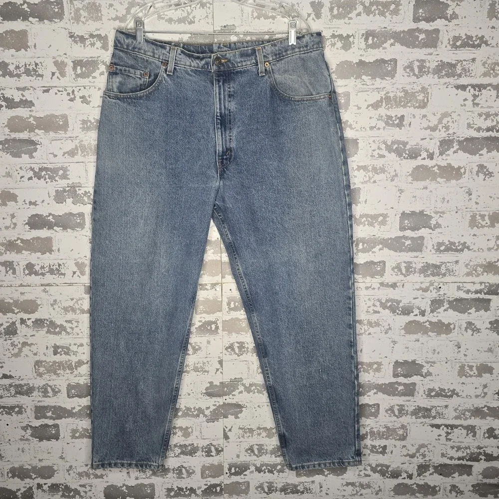 Levis 560 Jeans Mens 38x30 Light Blue Wash 100% Cotton VTG USA Loose Fit Tapered